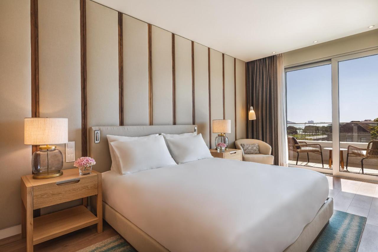 Отель Hyatt Regency Лиссабон Экстерьер фото